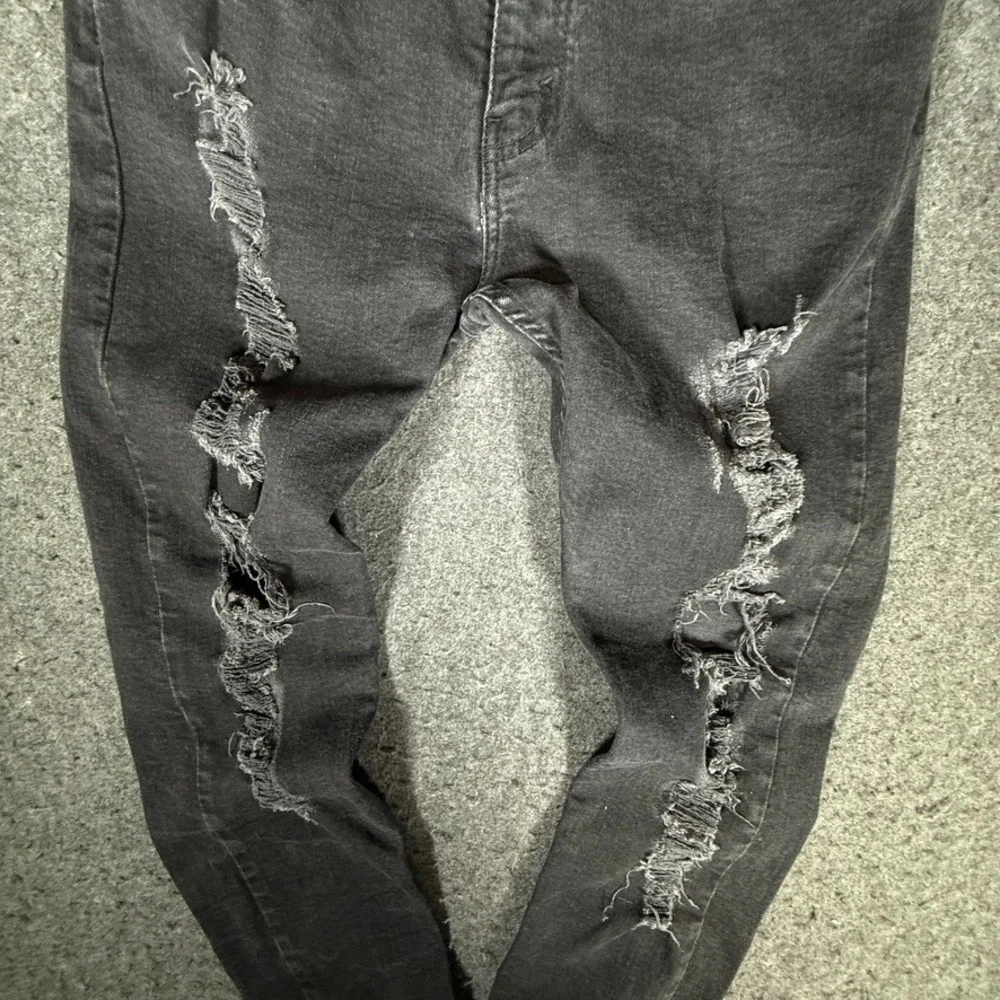 Levis 512 Slim Taper Mens Distressed Ripped Black Denim Jeans‎ W34 L32